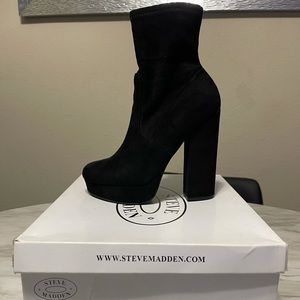 Steve Madden black suede boots